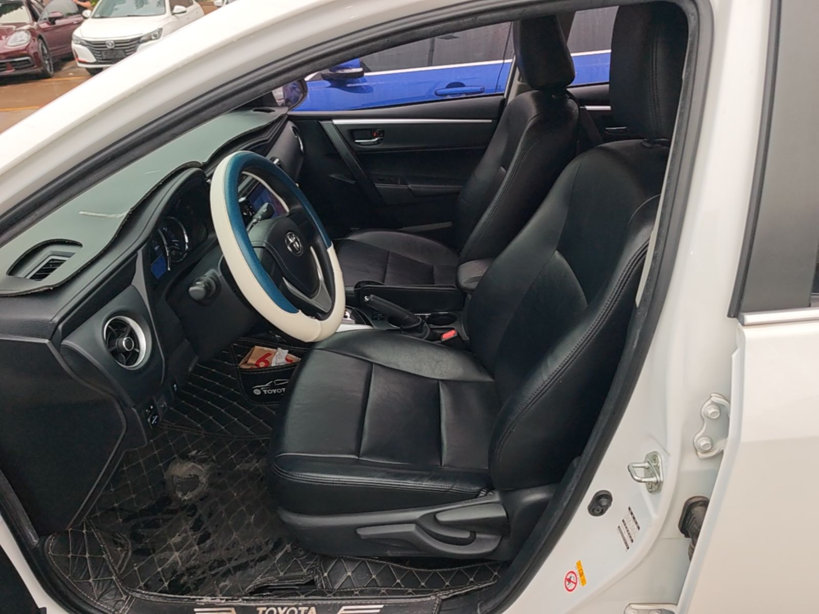 Interior delantero