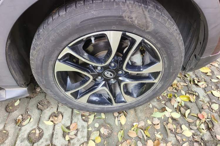 Used Soueast DX7 2017 1.5T Automatic Luxury Model