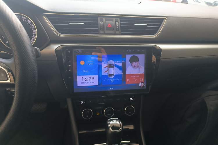 Used Skoda Superb 2016 TSI330 DSG Innovation Edition
