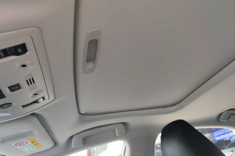 Used Lexus IS 2017 300 FENGSHANG Edition
