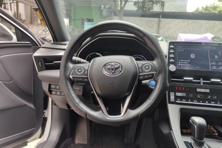 Used Toyota Avalon 2019 Dual-Engine 2.5L XLE Prestige Version China VI Standard
