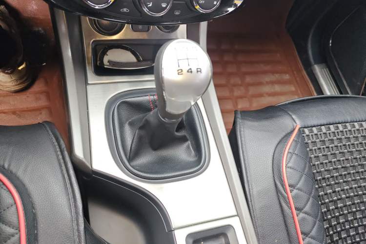 Used Haima S5 2015 1.6L Manual Luxury Model with Sunroof
