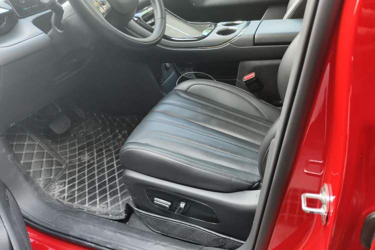 Used AION V 2024 Aion Tyrannosaurus 650 LiDAR Edition
