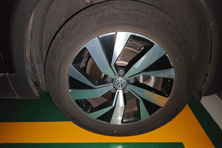 Used Volkswagen Tayron 2019 330TSI Two-Wheel Drive Luxury Model China VI Standard