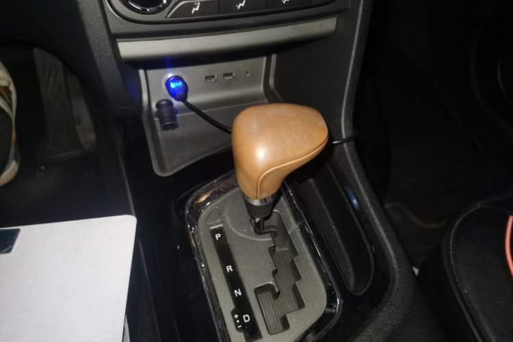 Used Soueast DX7 2015 1.5T Automatic Luxury Model
