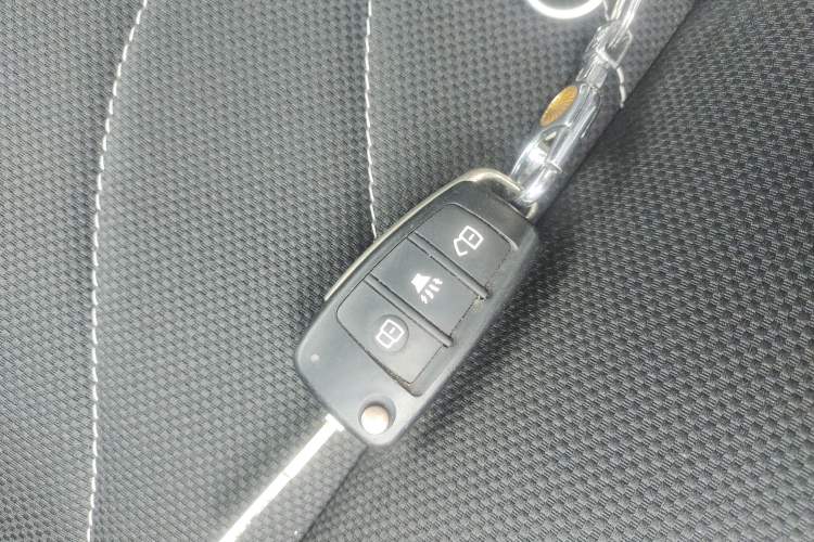 Used JETOUR X70M 2020 Revised 1.5T Manual Partner Version 5-Seater Vehicle Key