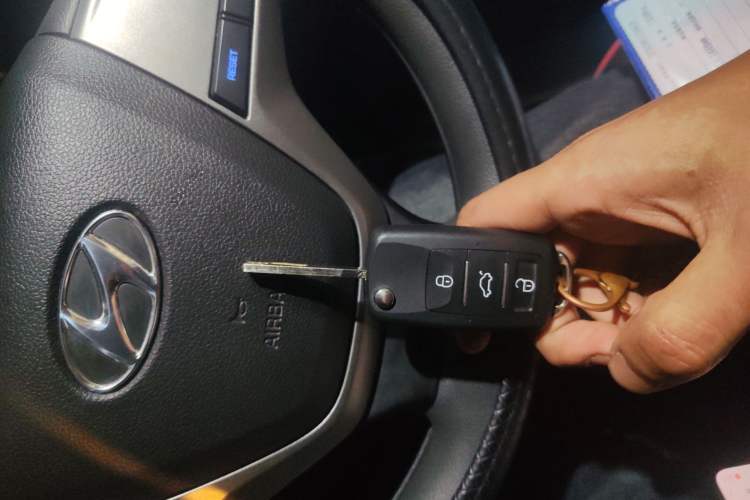 Used Hyundai Verna (new generation) 2016 1.4L Automatic Cool Edition GLS