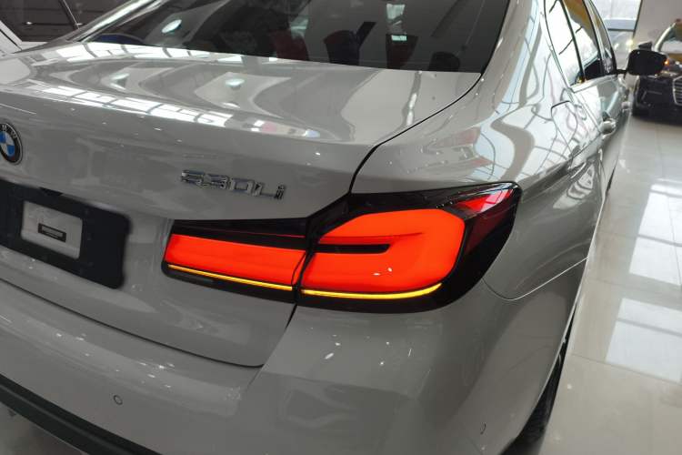 Used BMW 5 Series 2022 Restyled 530Li Leading Edition M Sport Package
