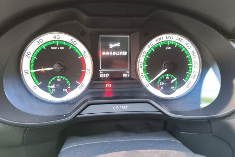 Used Skoda Octavia 2019 1.5L Automatic Smart Drive Luxury Edition China V Standard Odometer Close Up