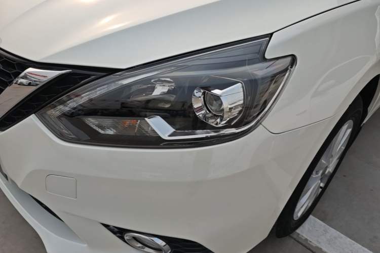 Used Nissan Sylphy 2019 1.6XV CVT Smart Connect Luxury Edition China VI Standard Left Front Headlight