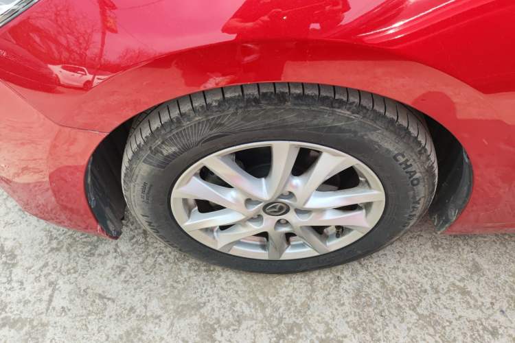 Used Mazda 3 Axela 2019 Cloud-Controlled Sedan 1.5L Automatic Luxury Model China VI Standard Left Front Wheel Hub