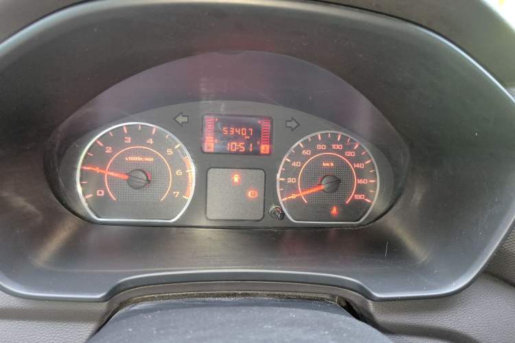 Used Wuling Hongguang V 2022 1.5L Jingqu Edition Electric-Assist LAR Instrument Cluster