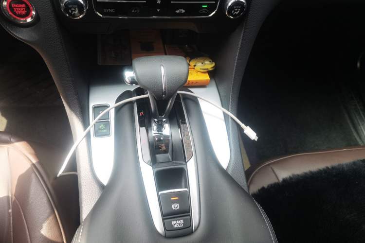 Used Honda Avancier 2017 240TURBO Two-Wheel Drive Elite Edition Gear Lever