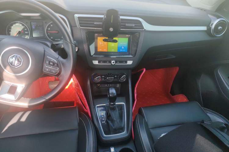 Used MG ZS 2018 1.5L Automatic Luxury Edition China V Standard
