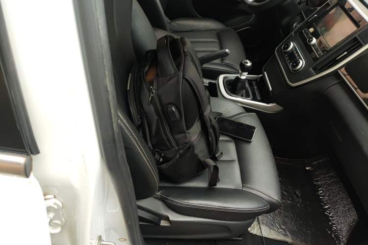 Used BYD Song MAX 2017 1.5T Manual Smart Connect Luxury 7-Seater
