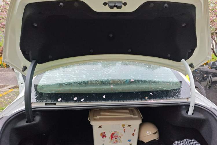 Used Peugeot 308 2014 Enjoy Edition Classic 1.6L Automatic Premium Model Trunk