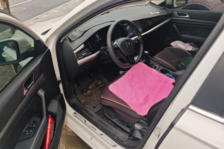 Used Volkswagen Lavida 2019 1.5L Automatic Comfort Edition China VI Standard Driver Seat