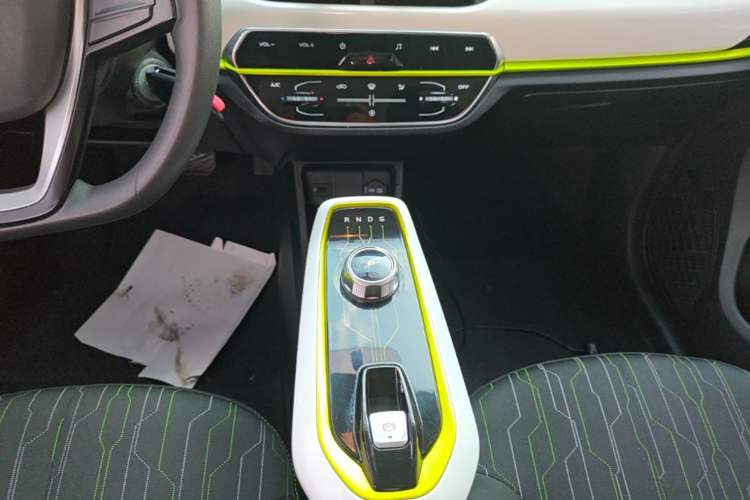Used CHANGAN Benni E-Star 2020 Heart Edition Lithium Iron Phosphate (31.18 kWh)
