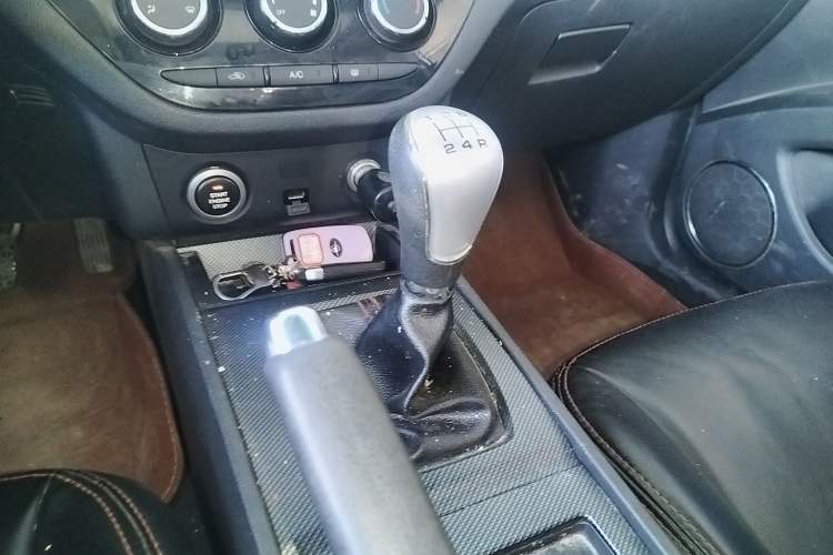 Used Haima M6 2017 1.6L Manual Comfort Model
