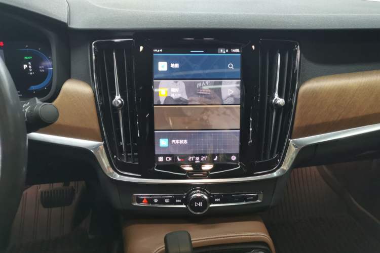 Used Volvo S90 New Energy 2022 Restyled T8 E-Drive Hybrid Zhiyi Luxury Edition Audio And AC Panel