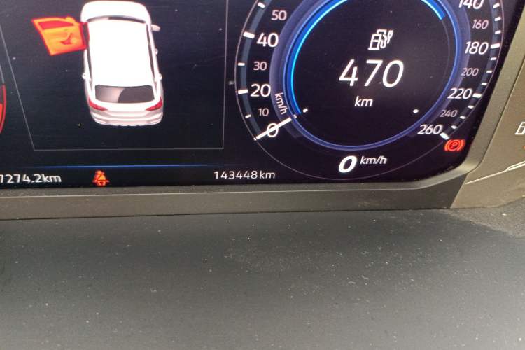 Used Volkswagen Tayron GTE Plug-in Hybrid 2020 1.4T Luxury Model Odometer Close Up