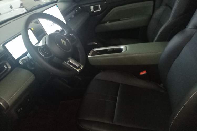 Used Baojun Spark EUV 2025 Flagship Edition 5 Seats