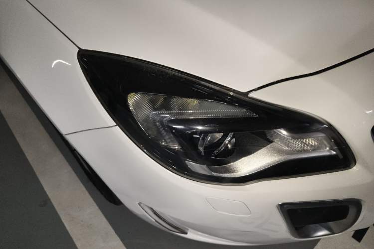 Used Buick Regal 2014 2.0L Leading Fashion Edition
