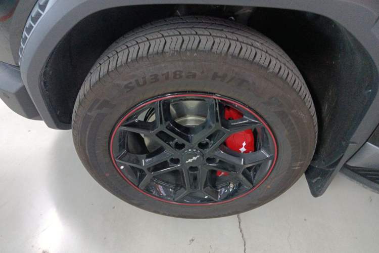 Used Formula Leopard Titanium 3 2025 501 km Range Rear-Wheel Drive Intelligent Driving Max Edition
