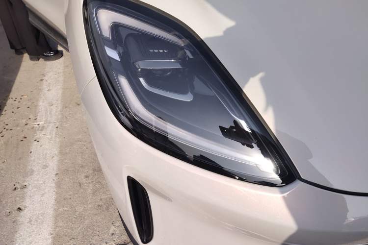 Used Wuling Bingo S 2025 Model 430km Deluxe Edition