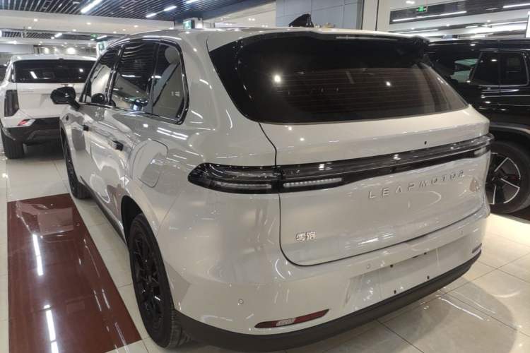 Used Leapmotor C10 2026 605 LiDAR Version Rear Left 45 Deg