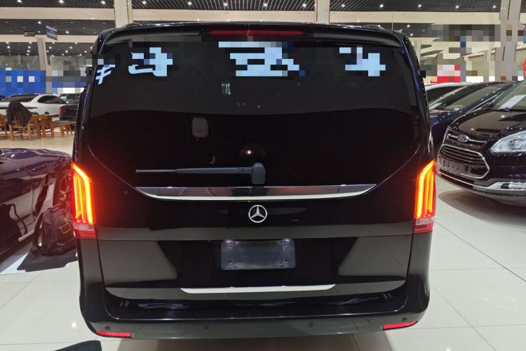 Used Mercedes-Benz V-Class 2018 V 260 Avantgarde Edition China VI