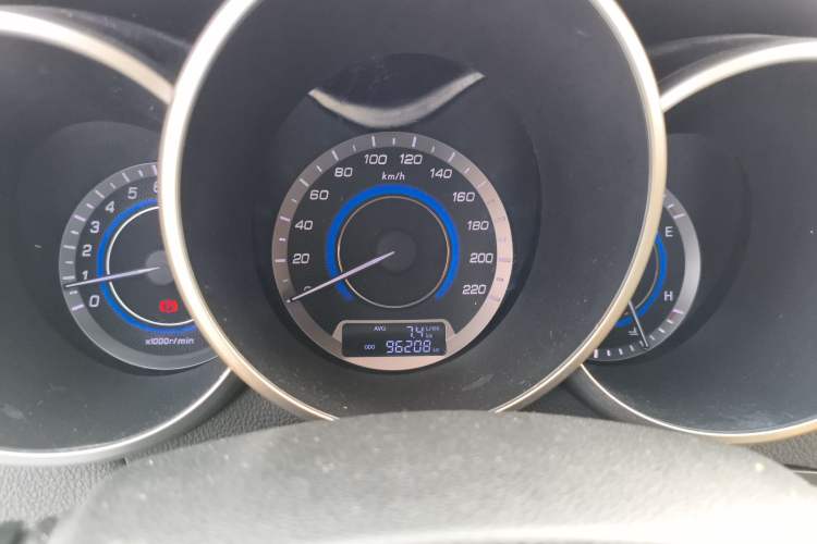 Used CHANGAN Eado 2015 1.6L Manual Luxury Model China V Standard
