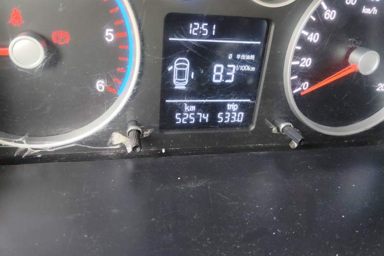 Used Foton Toano 2024 Geely Xianghuo 2.5T Manual Long Wheelbase Ultra-High Roof with Rear Dual Tires 3-Seater