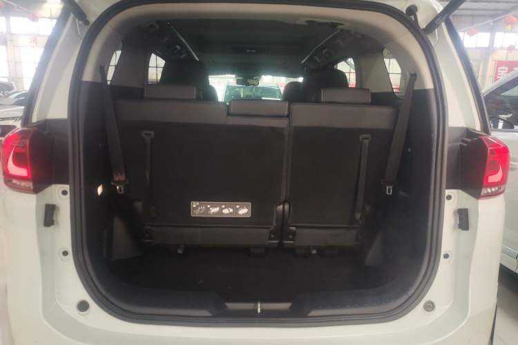 Used GAC Trumpchi M8 2023 Lingxiu Series 390T Prestige Edition