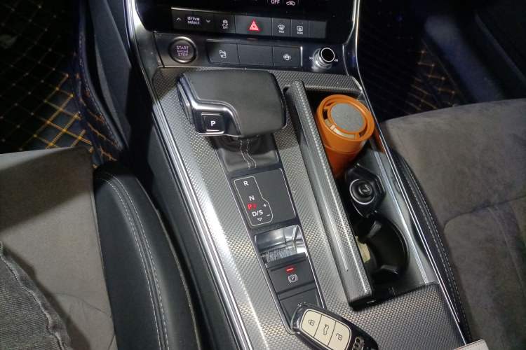 Used Audi A6L 2020 40 TFSI Luxury Dynamic Edition Gear Lever