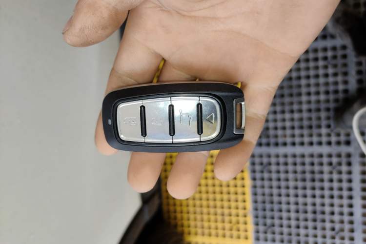 Used Mazda CX-5 2014 2.0L Automatic Two-Wheel Drive Urban Version Vehicle Key