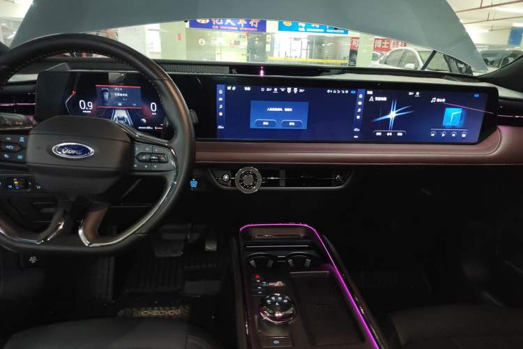 Used Ford Mondeo 2022 EcoBoost 245 Ultimate Model Audio And AC Panel