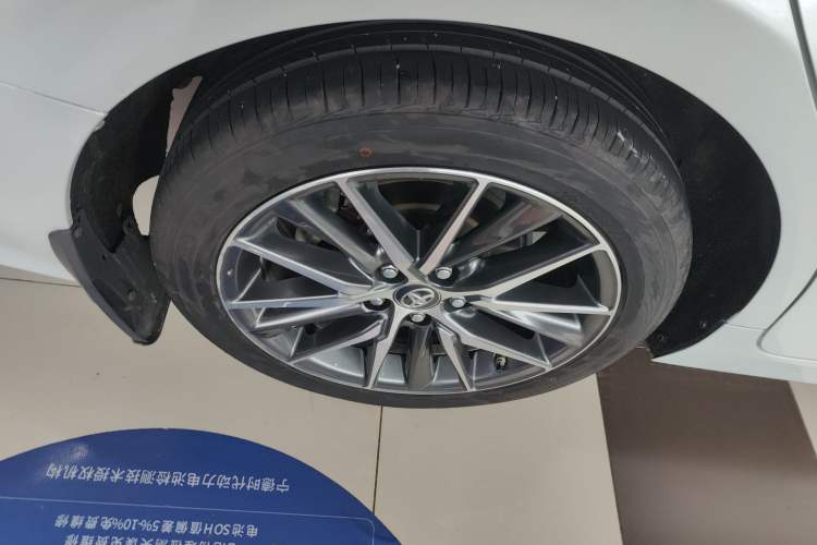 Used Toyota Camry 2021 2.5G Luxury Edition
