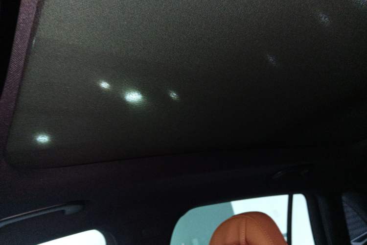 Used Mercedes-Benz GLC 2025 Refreshed GLC 300 L 4MATIC Dynamic Version 5 Seats
