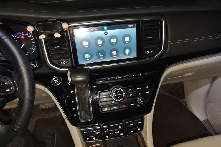 Used GAC Trumpchi M8 2018 320T Luxury Edition Audio And AC Panel