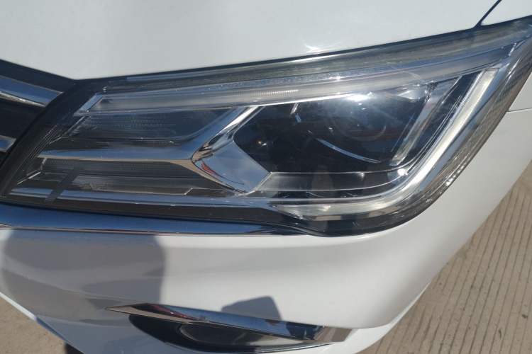 Used Roewe i5 2020 1.5L Automatic 4G Connect Luxury Flagship Edition
