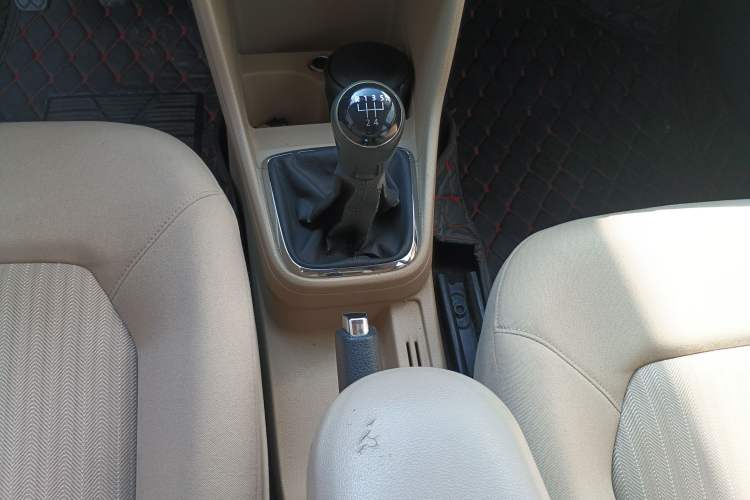 Used Volkswagen Jetta 2013 1.6L Manual Comfort Model