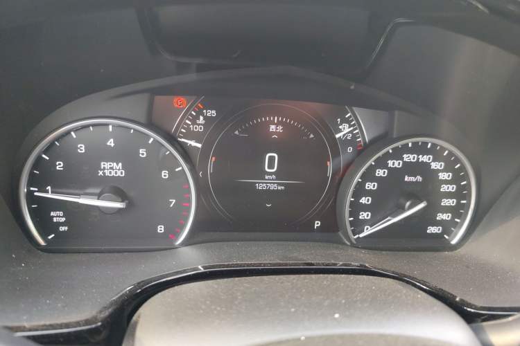 Used Cadillac XT5 2018 25T Luxury Model
