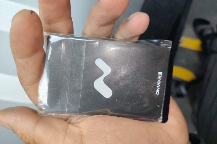 Used ONVO Luxeed L90 2025 Model—Max Six-Seater Version Interior 1