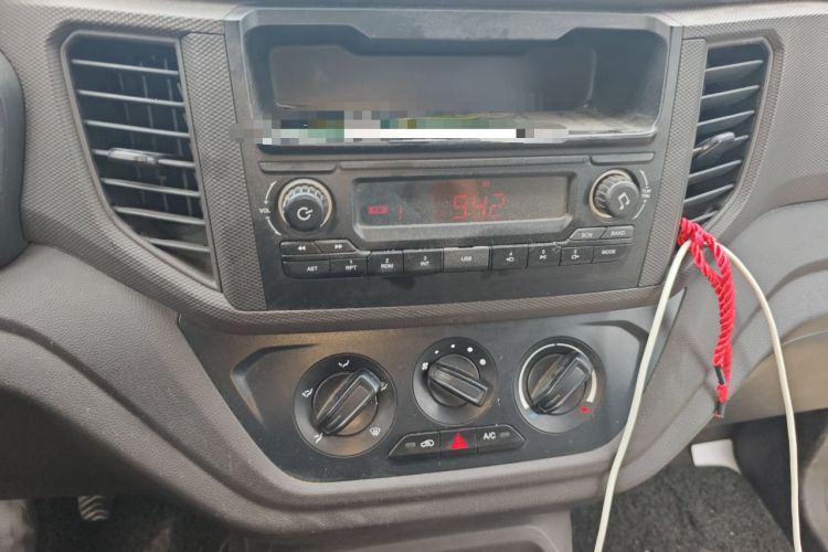 Used Wuling Hongguang V 2021 1.5L Jingqu Edition Enclosed-Window Vehicle LAR