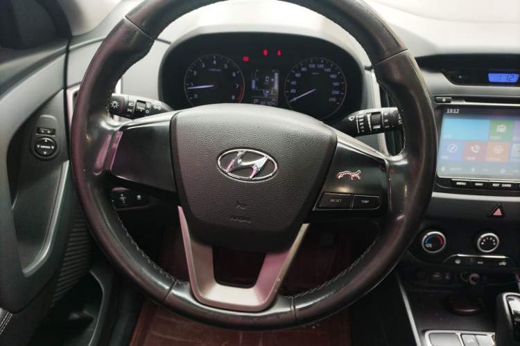 Used Hyundai ix25 2015 1.6L Automatic Two-Wheel Drive Smart GLS Trim