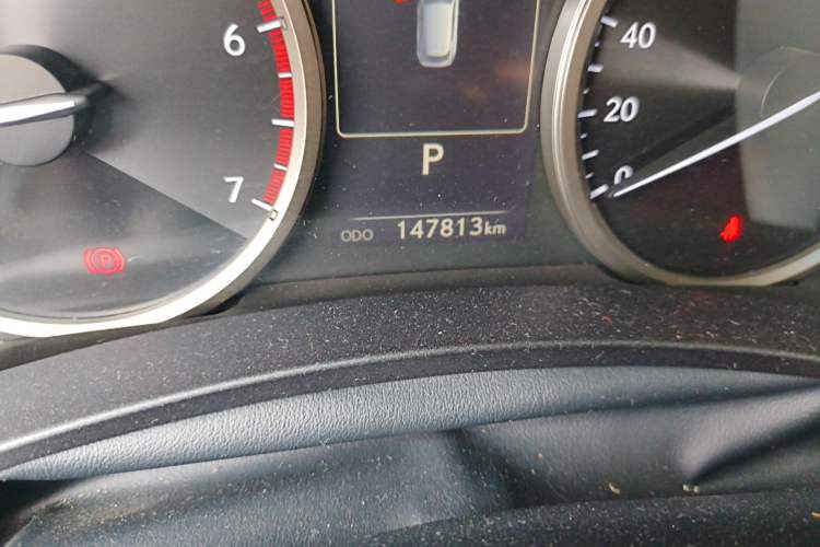 Used Lexus NX 2017 300 Front-Wheel-Drive Limited Edition Odometer Close Up