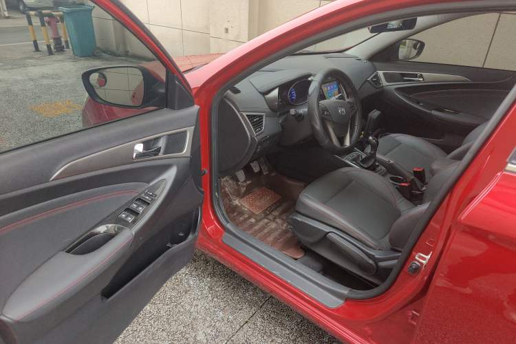 Used Changan Eado 2016 1.6L Manual Fashion Edition