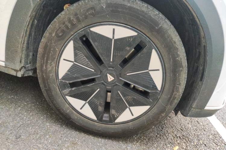 Used Deepal S07 2024 215Max Range-Extended Version