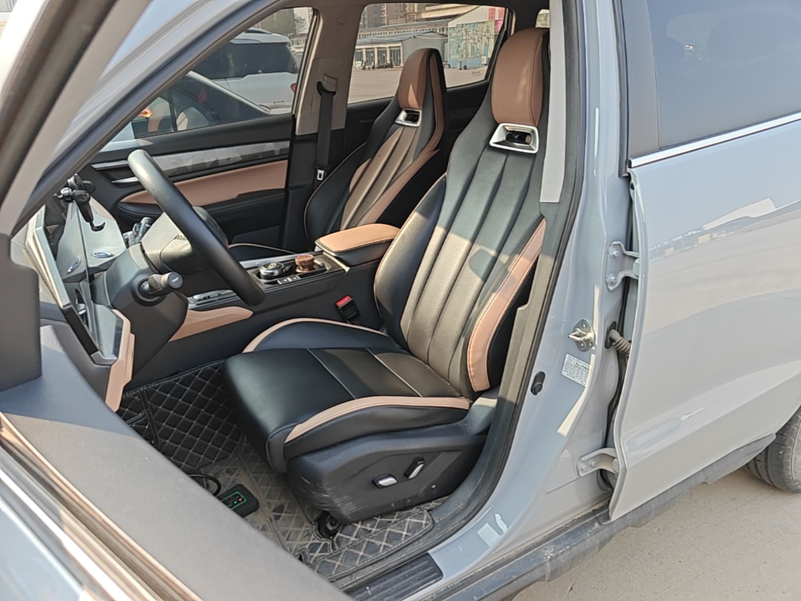Geely Auto Haoyue PRO 2024 1.5T DCT Zongheng+ — снимка 17